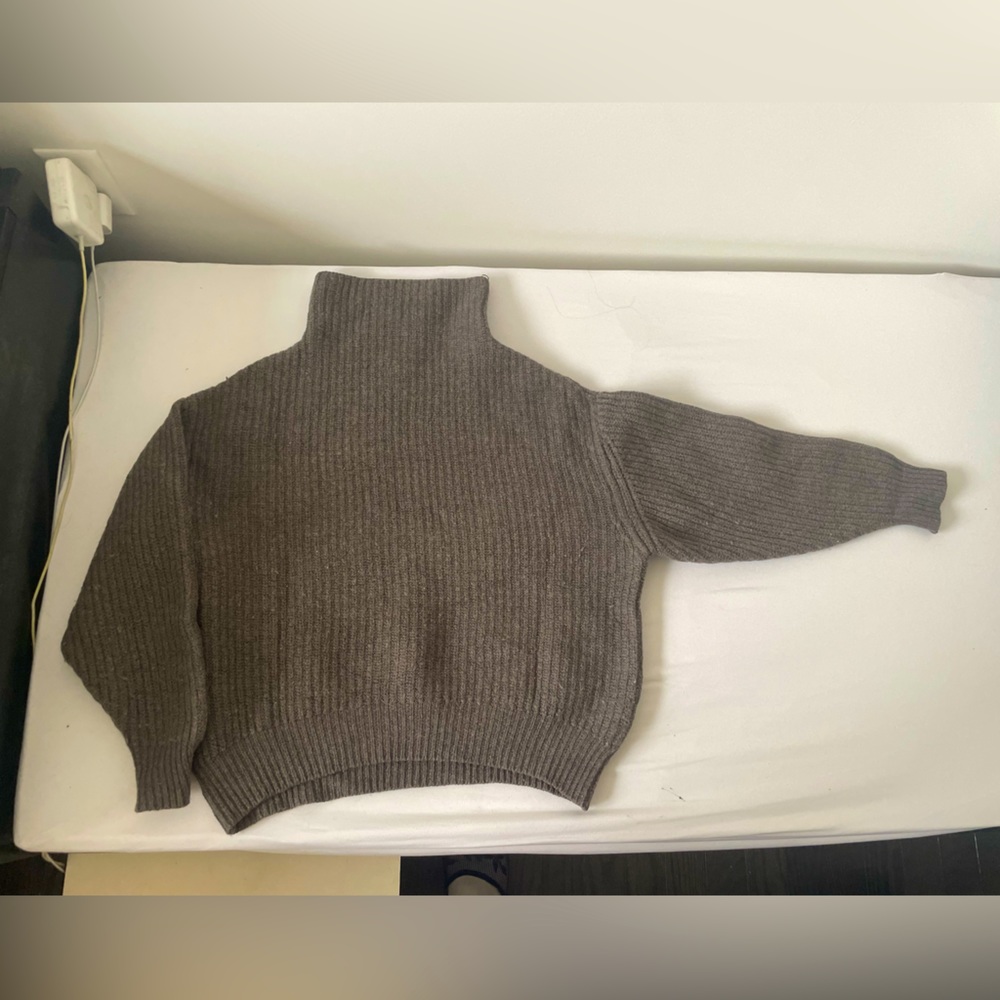 Wilfred 100% Wool XXS Highneck Sweater